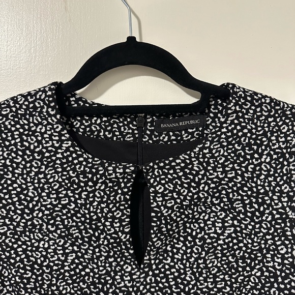 Black and white polka dot, Banana Republic Dress, mid-length, Size 0, $45. - Picture 2 of 4